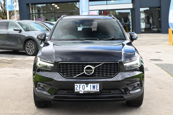 2022 MY23 Volvo XC40 XZ Ultimate B5 Dark SUV Image 2