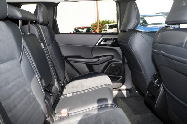 2025 Mitsubishi Outlander ZM Aspire SUV Image 6