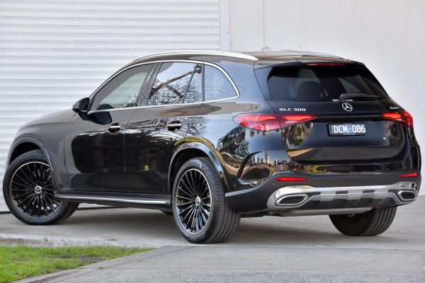 2024 Mercedes-Benz GLC-Class X254 GLC300 SUV image 2