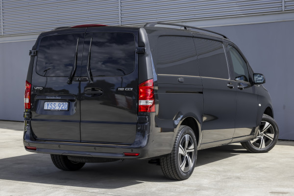 2025 Mercedes-Benz Vito 447 116CDI MWB Van image 3