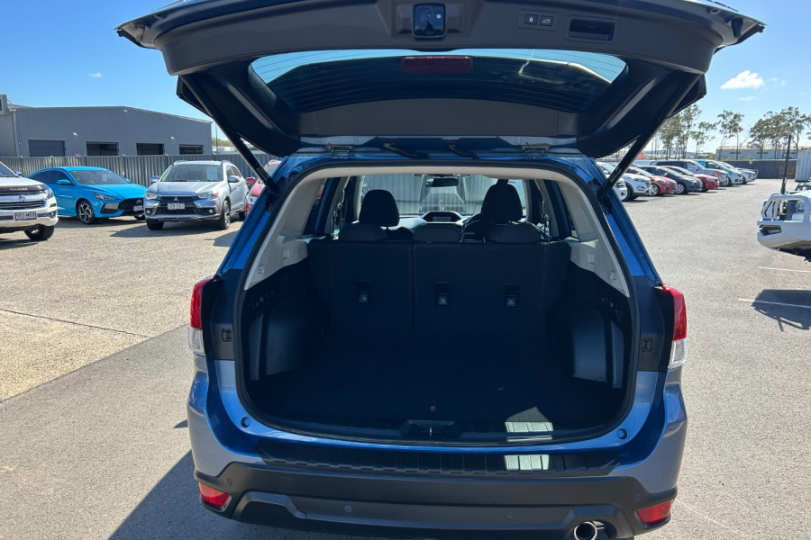 2021 Subaru Forester S5 2.5i Premium SUV Image 18