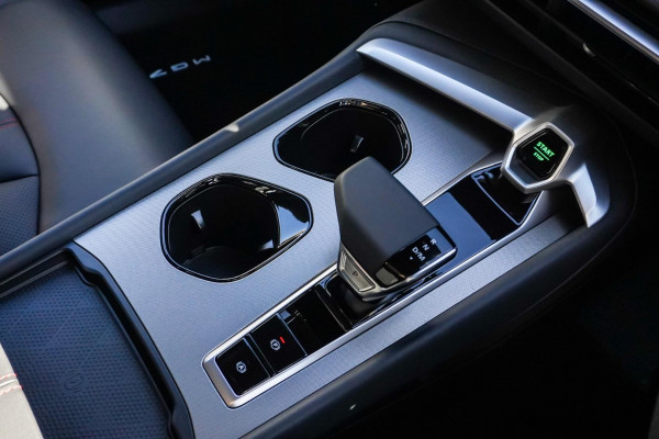 2025 MG MG7 IP42 Essence Sedan Image 18