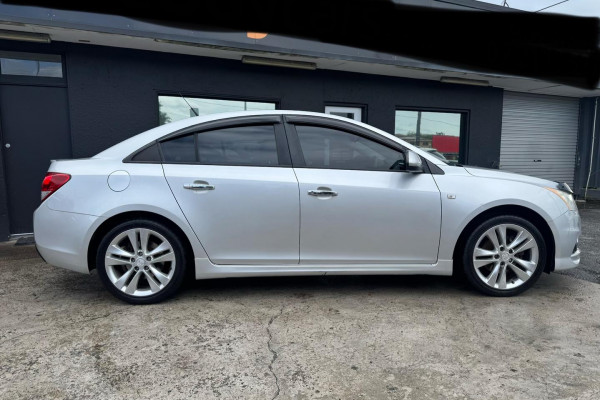 2014 Holden Cruze JH Series II SRi-V Sedan Image 5