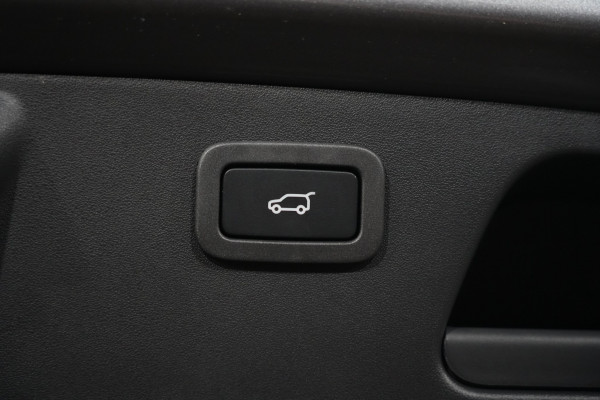 2021 Jaguar E-PACE P250 R-Dynamic S SUV Image 34