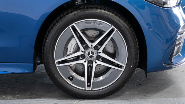 2025 Mercedes-Benz C-Class W206 C350 e Sedan image 22