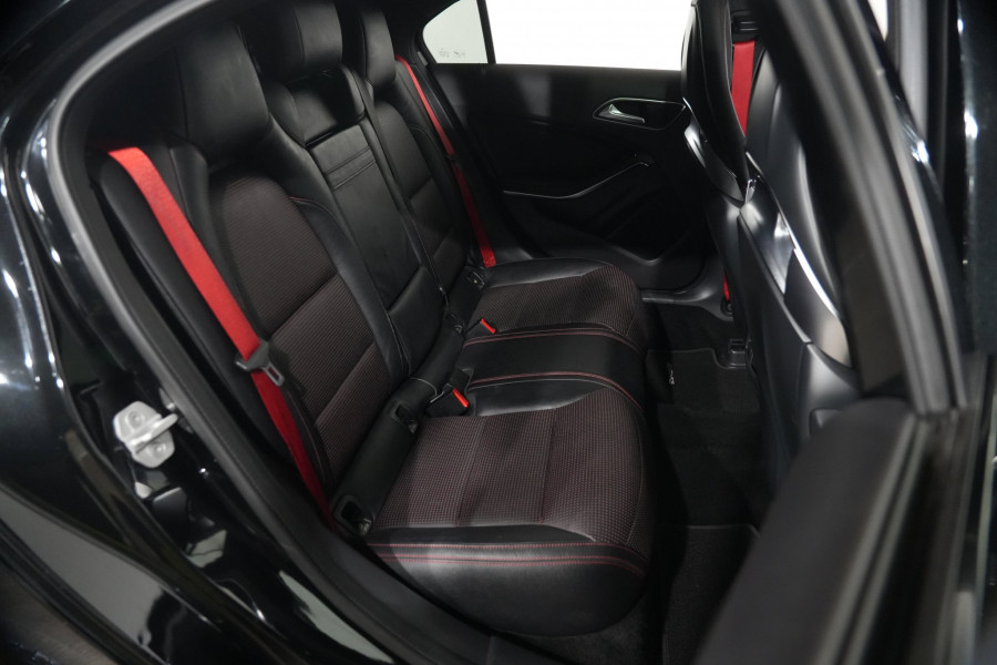 2017 Mercedes-Benz A-Class A45 4matic  Hatch Image 25