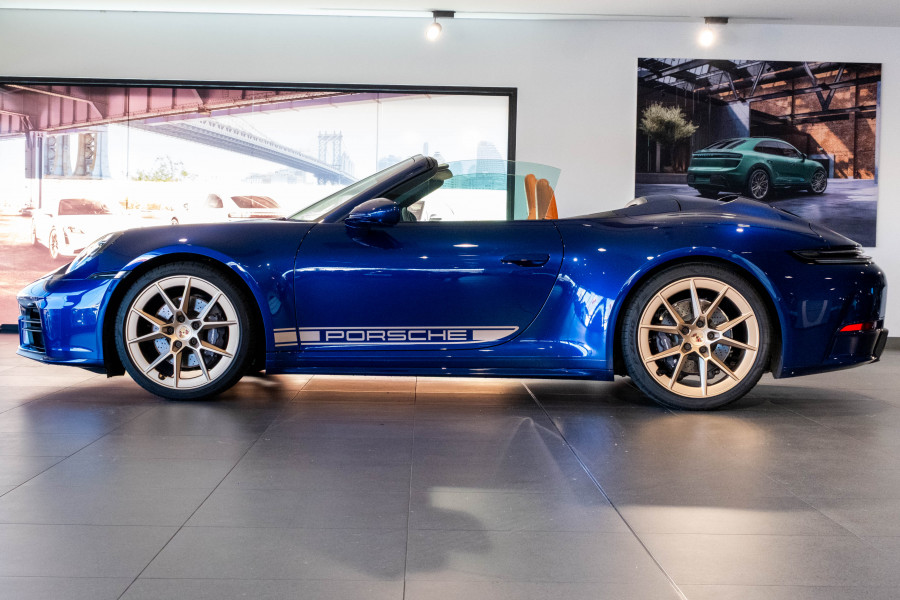 2024 MY25 Porsche 911 992 Carrera Convertible
