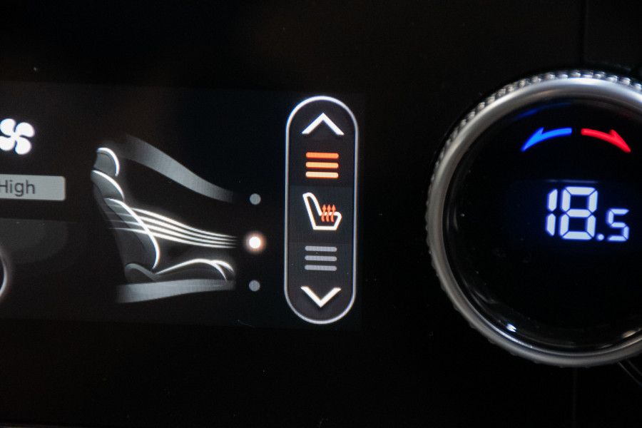 2023 Genesis GV70 2.5t Awd SUV Image 23