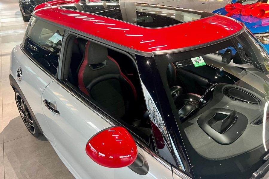 2015 MINI Cooper F56 John Cooper Works Hatch