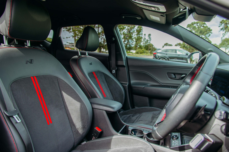 2023 MY24 Hyundai KONA SX2.V1 Hybrid Premium N Line SUV Image 32