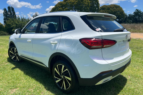2024 MY25 MG ZS ZS32 Essence Hybrid+ SUV