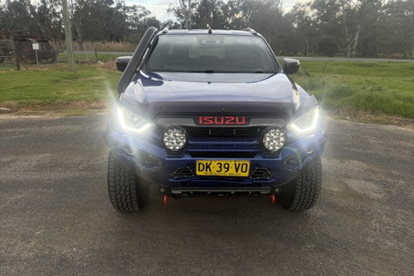 2020 MY21 Isuzu D-MAX RG X-TERRAIN Ute Image 1