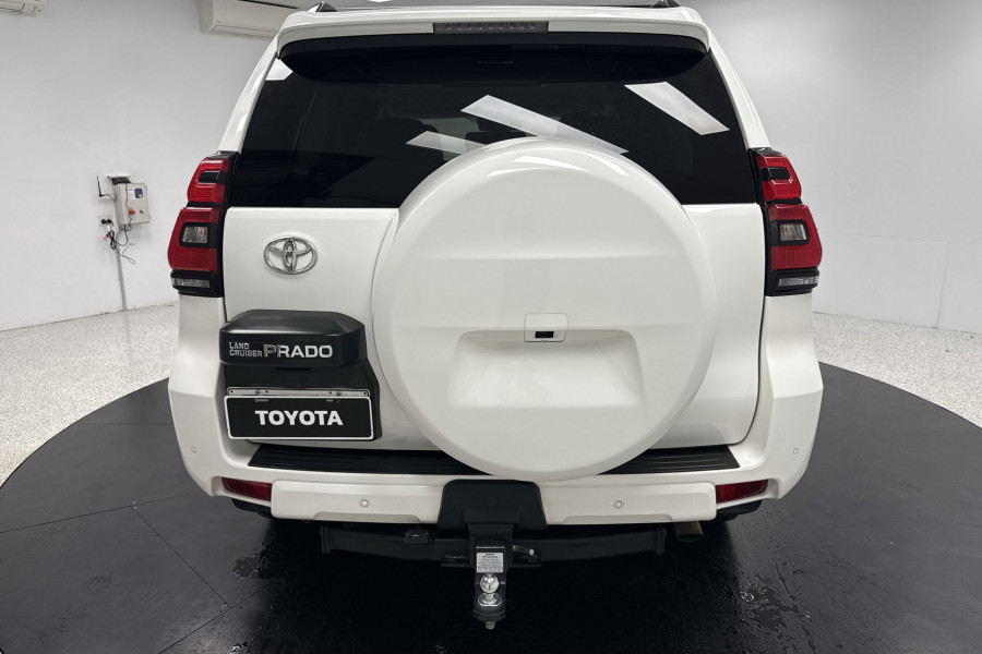 2022 Toyota LandCruiser Prado GDJ150R GXL SUV Image 10