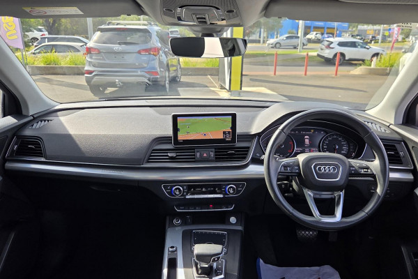 2019 MY20 Audi Q5 FY 40 TDI design SUV Image 22