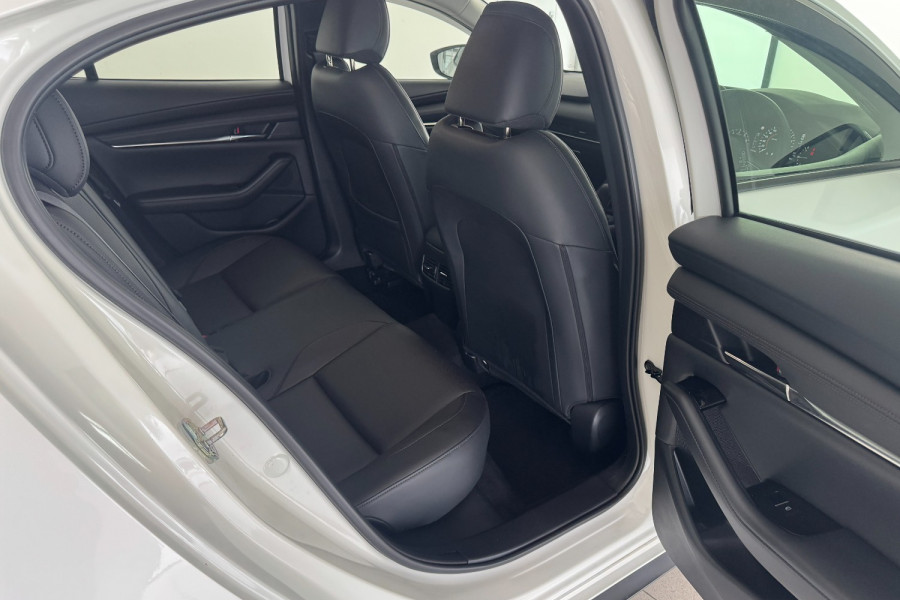 2019 Mazda 3 BP Series G25 GT Hatch Image 7