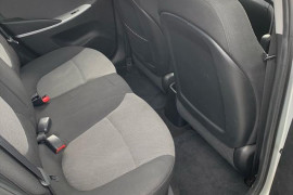 2013 MY15 Hyundai Accent RB2  Active Sedan