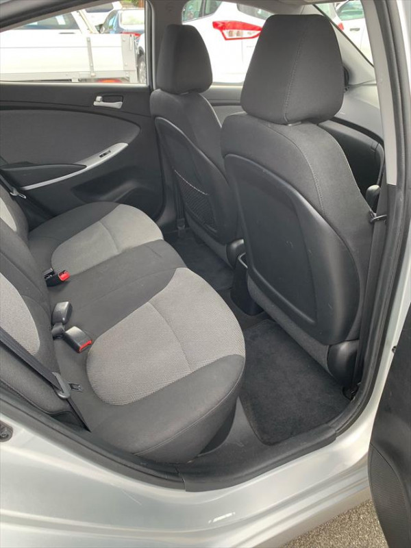 2013 MY15 Hyundai Accent RB2  Active Sedan
