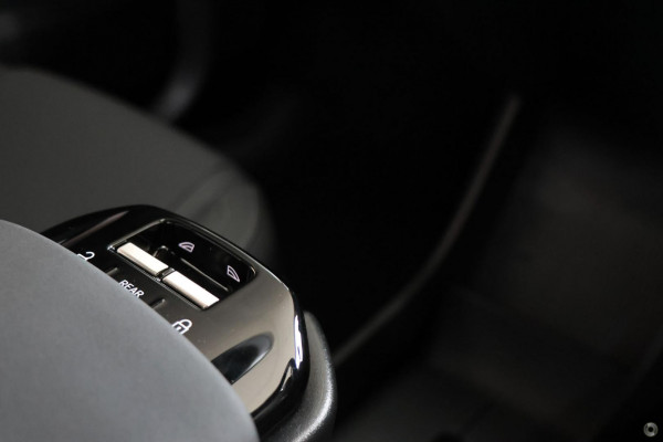 2025 Volvo EX30  Twin Motor Performance Ultra SUV Image 11