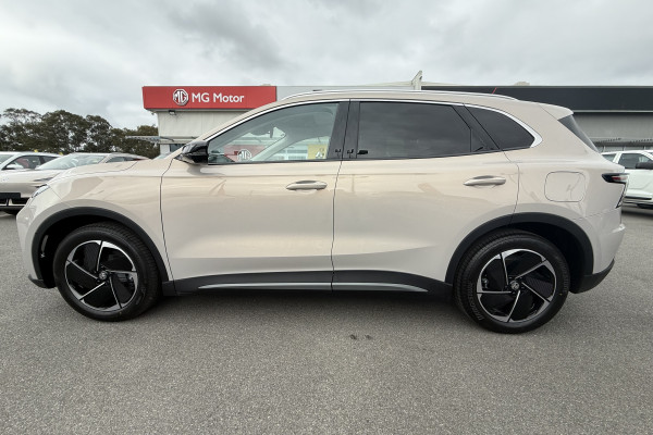 2025 MG MGS5 EV ZS3EM Essence 49 SUV Image 8