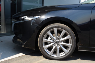 2019 Mazda 3 BP G25 Evolve Sedan Sedan Image 5
