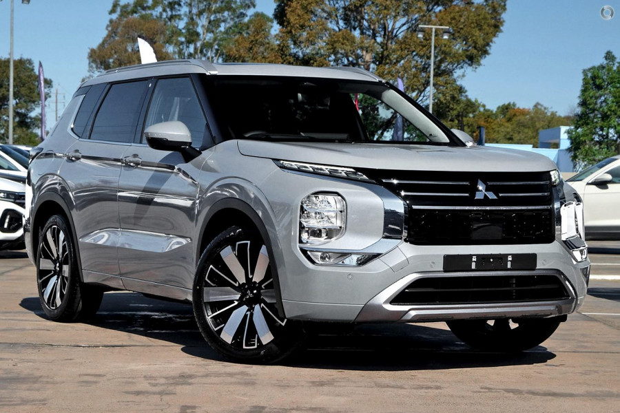 2025 Mitsubishi Outlander ZM Exceed SUV Image 1