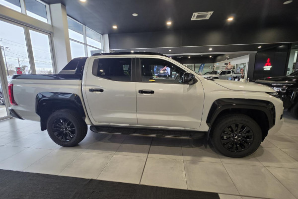 2026 Mitsubishi Triton MV GSR Ute Image 3