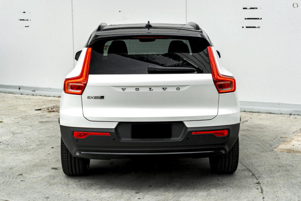2026 MY27 Volvo EX40  Ultra Twin Motor Performance SUV Image 4