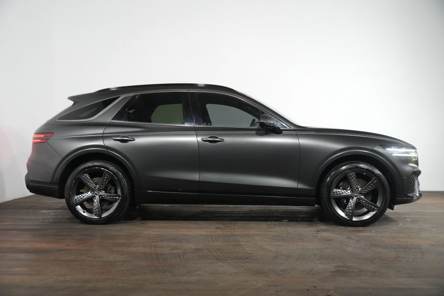2023 Genesis GV70 2.5t Awd SUV Image 4