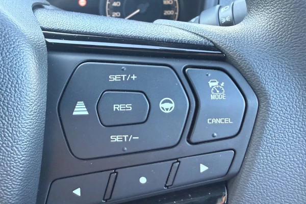 2025 MY25.5 Isuzu D-MAX RG X-RIDER Ute Image 17