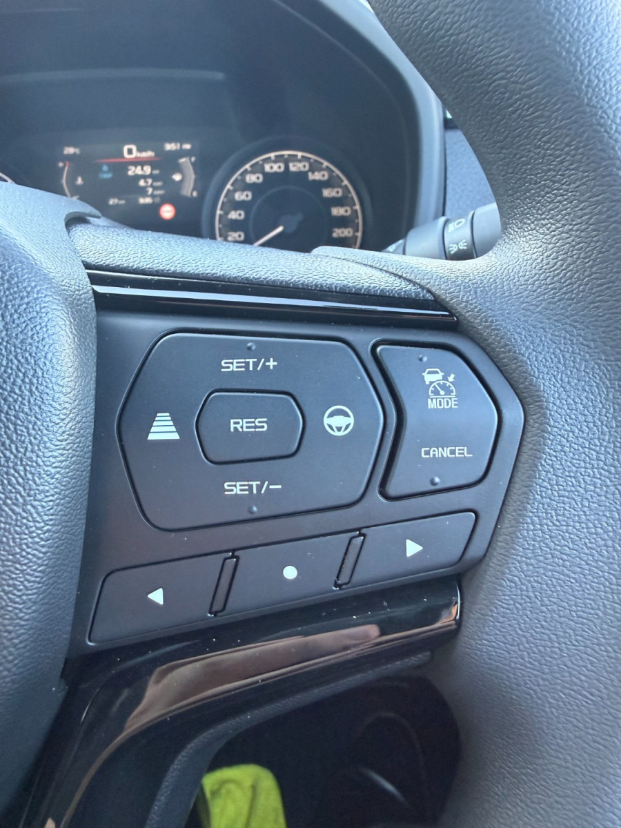 2025 MY25.5 Isuzu D-MAX RG X-RIDER Ute Image 17