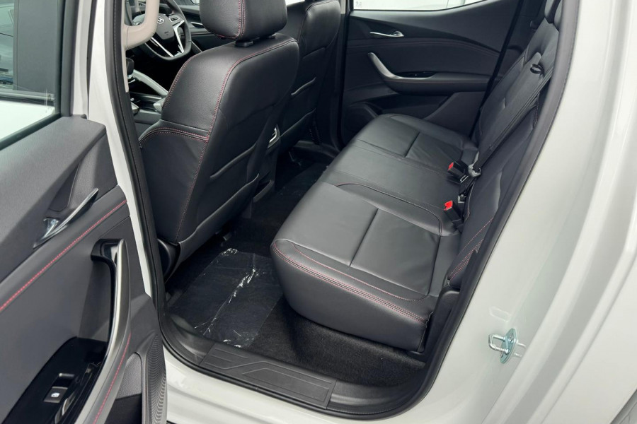 2025 LDV T60 SK8C Max PLUS Mega Tub Ute Image 12