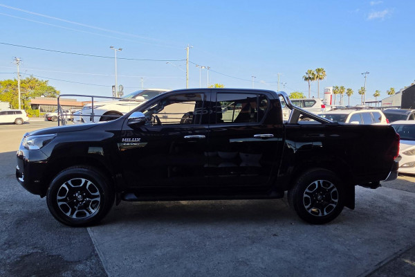 2023 Toyota HiLux GUN126R SR5 Ute Image 10