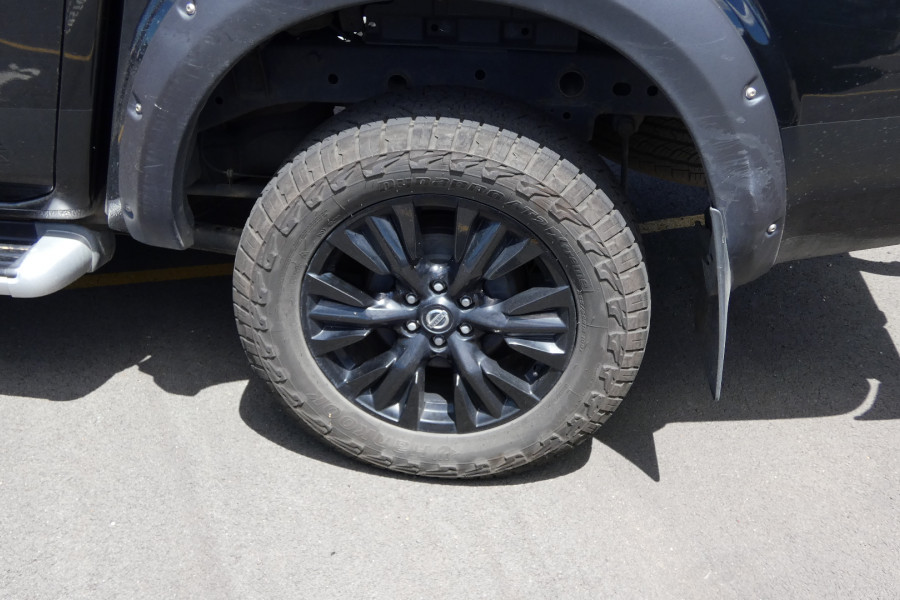 2018 Nissan Navara D23 SERIES III MY18 ST 4X4 BLACK EDITION Ute Image 6