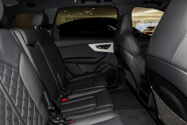 2025 MY26 Audi Q7 4M TDI 210kW S line SUV image 8