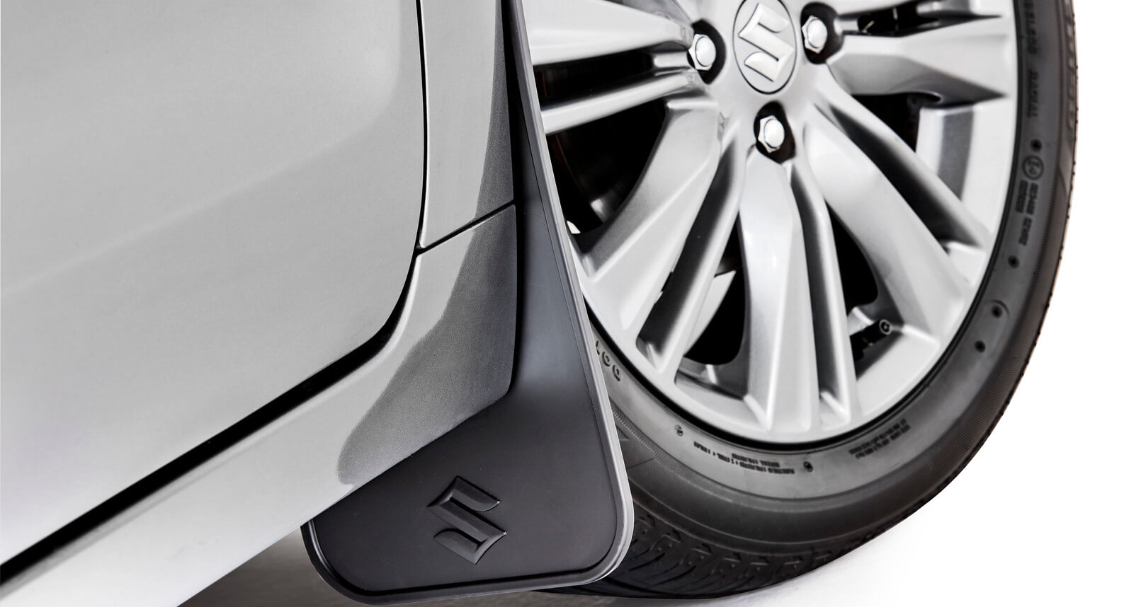 Baleno - Mud Flap Flexible, Front