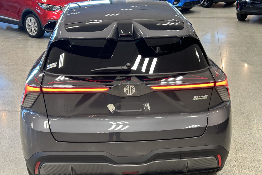 2025 MG MG4 Essence 64 Hatch Image 8