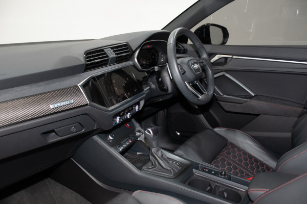 2024 Audi RS Q3 SUV Image 24