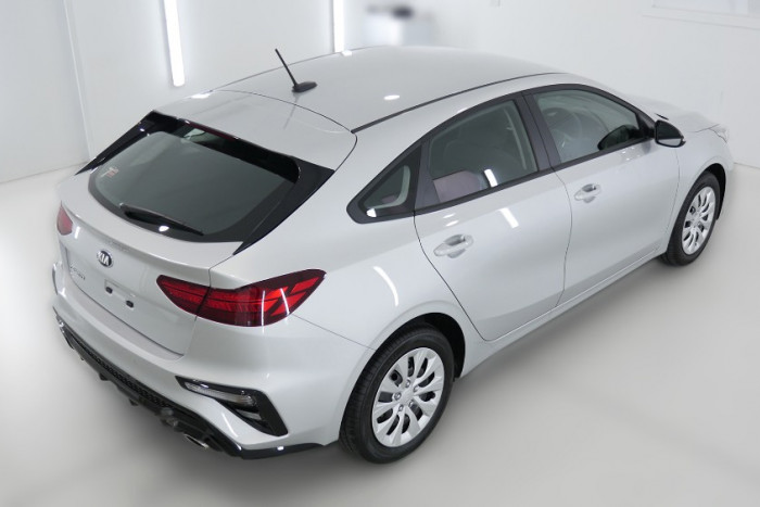 2019 MY20 Kia Cerato Hatch BD S with Safety Pack Hatchback Image 14
