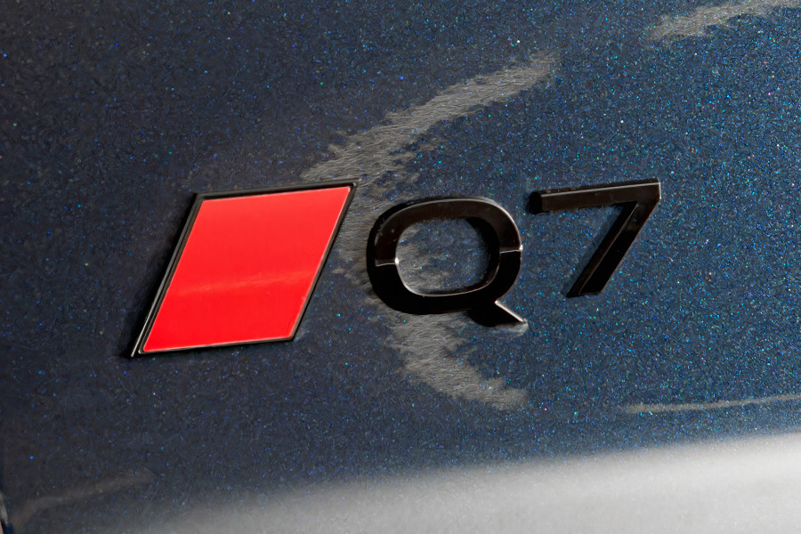2026 MY25 Audi Q7 4M TDI 210kW S line SUV
