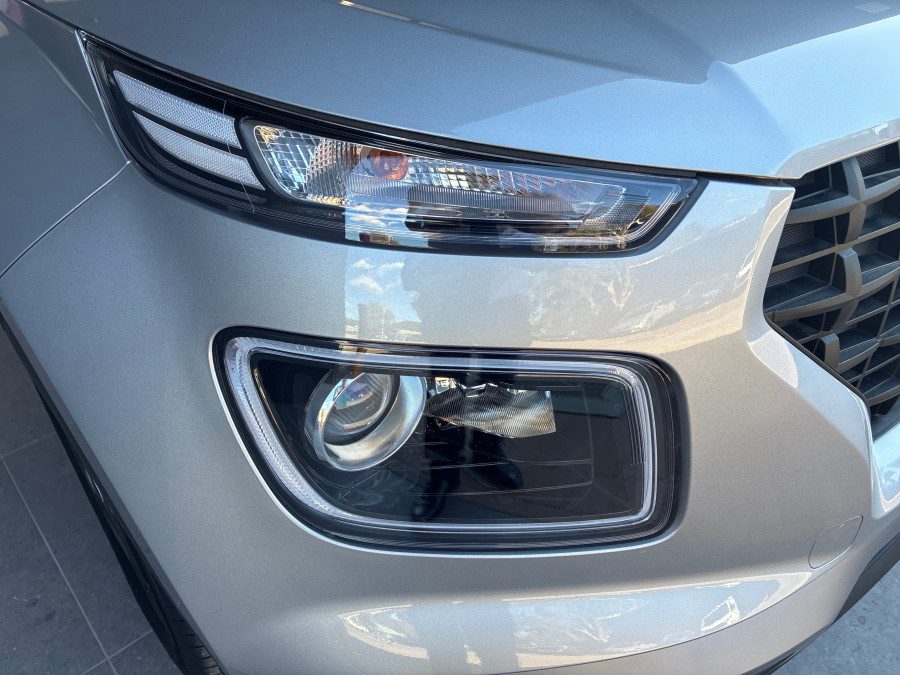 2026 Hyundai Venue QX.V5 Active SUV Image 17