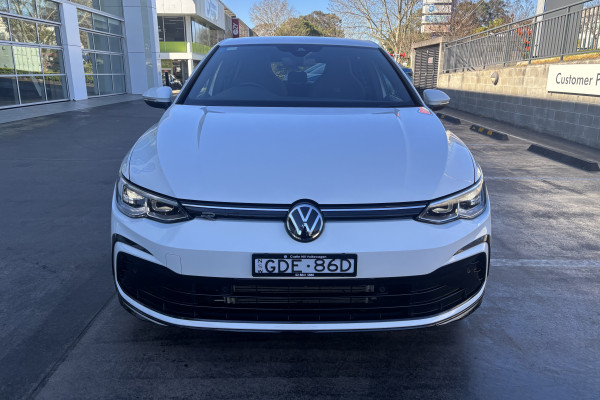 2024 Volkswagen Golf 8 110TSI R-Line Hatch Image 3