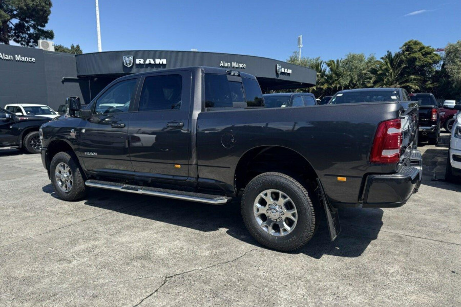 2023 Ram 2500 DJ Laramie Ute Image 11