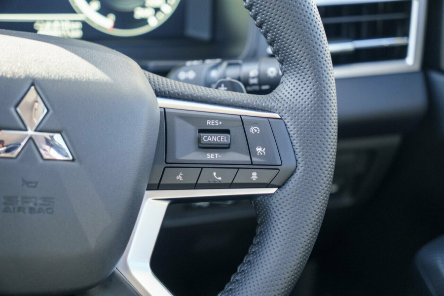 2024 Mitsubishi Outlander ZM PHEV Aspire SUV Image 14