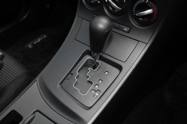 2013 Mazda 3 Neo Hatch Image 13