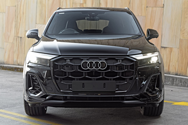 2026 Audi Q7 4M TFSI 250kW S line SUV image 4