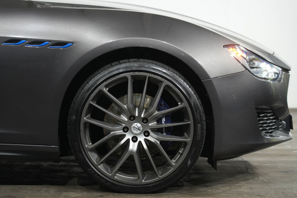 2021 Maserati Ghibli GT  Sedan Image 5