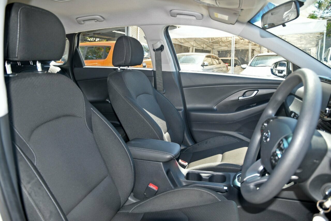 2018 MY19 Hyundai i30 PD Go Hatch Image 9