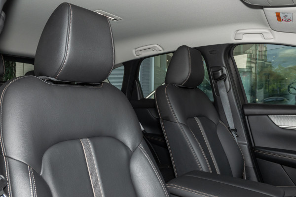 2025 Mazda CX-60 KH Series G25 Evolve SUV Image 10