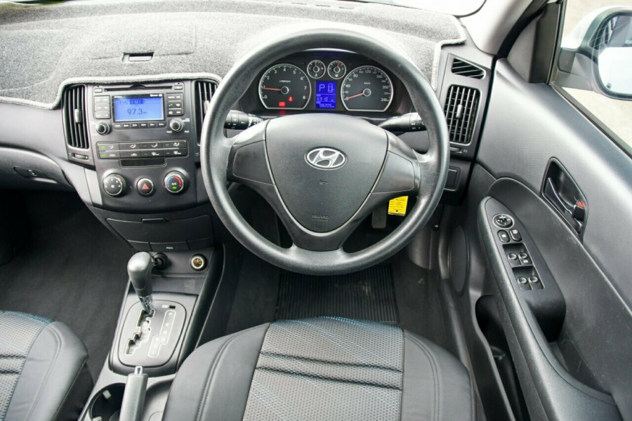 2011 Hyundai i30 FD MY11 SX Hatch Image 8