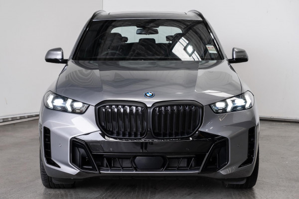 2025 BMW X5 G05 LCI xDrive50e M Sport SUV image 4